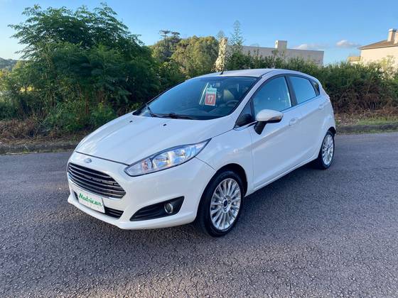FORD FIESTA 1.6 TITANIUM HATCH 16V FLEX 4P POWERSHIFT